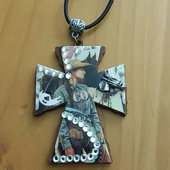 Jewelry - Western Necklace